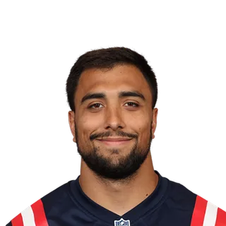 Christian Elliss Madden 27 player portrait